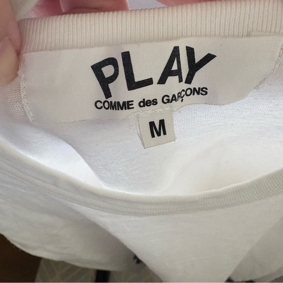 COMMES DES GARCONS CDG Play Japan sz M US sz S Blue Polka Dot Heart Tshirt - Picture 3 of 12